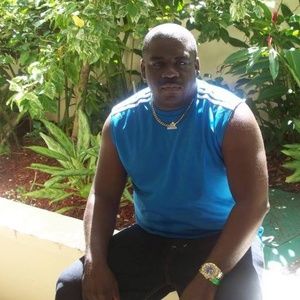 Meet your Posher, Adrian